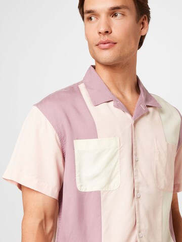 Obey Regular fit Button Up Shirt in Pink