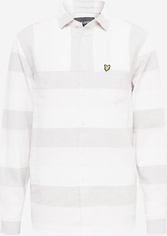 Lyle & Scott Button Up Shirt in White: front
