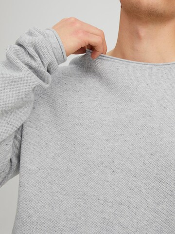 JACK & JONES Pullover 'HILL' i grå