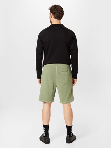 Loosefit Pantaloni di GANT in verde