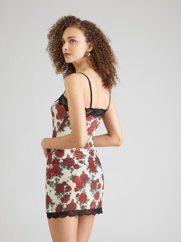 WILD LOVERS Yömekko 'LIORA' värissä beige