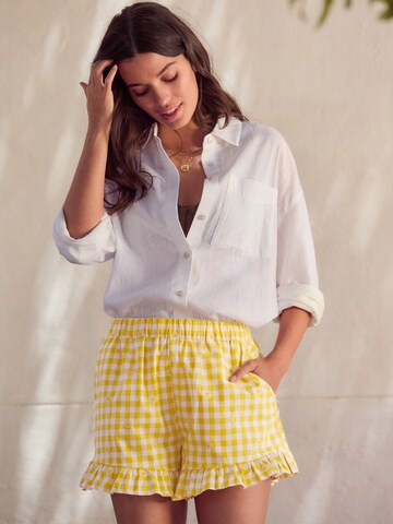 regular Pantaloni di Next in giallo