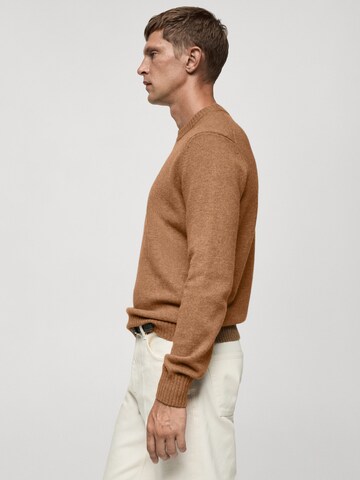 MANGO MAN Trui 'Lotus' in Bruin