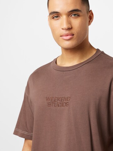 Cotton On T-shirt i brun