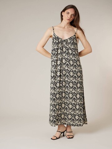 Deeluxe Zomerjurk 'Biliana' in Beige