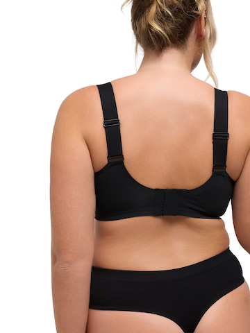 cfab Pienentävät Pienentävät rintaliivit 'Rib Comfort Minimizer BH' värissä musta