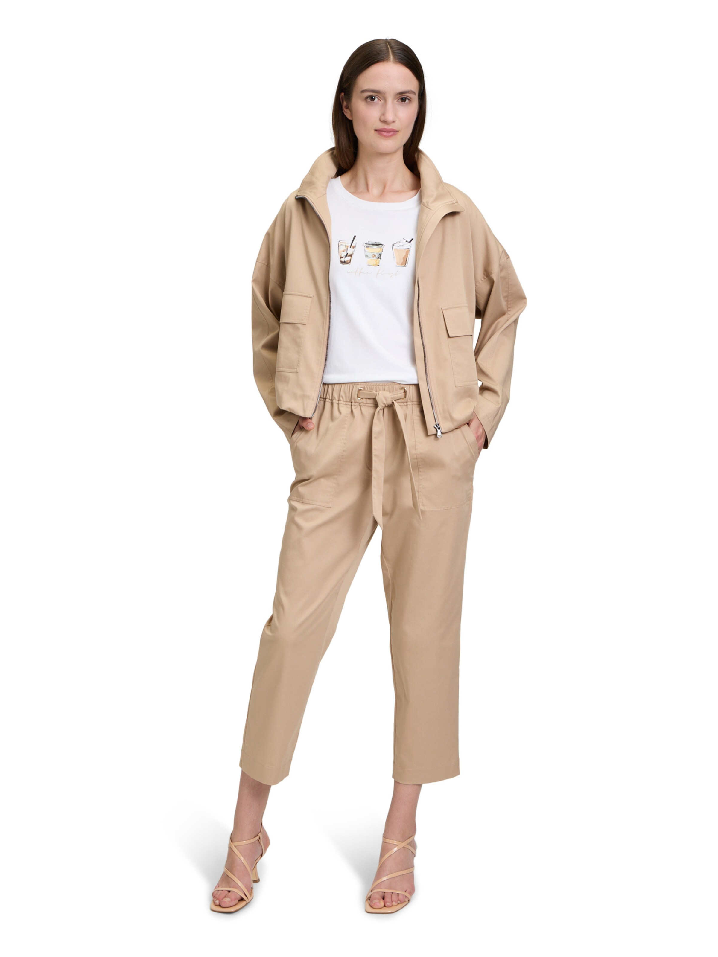 Maglietta di Betty & Co in bianco