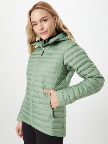 Bergans Outdoor Jacket in Green: front