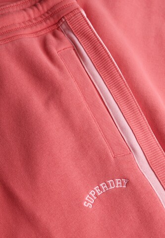 Loosefit Pantalon Superdry en rose