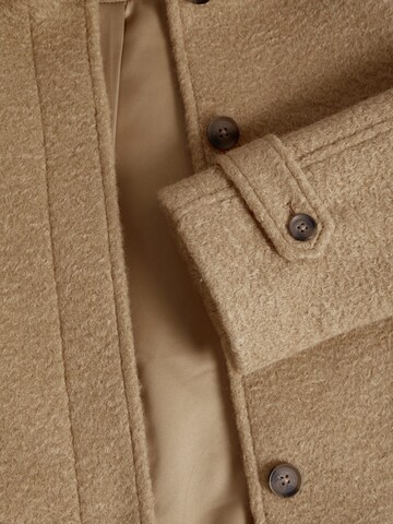 Marks & Spencer Tussenjas in Beige
