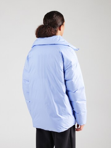 ADIDAS SPORTSWEAR Urheilutakki 'WTRAVEER DOWN' värissä sininen
