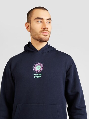 JACK & JONES Sweatshirt 'RBRADLEY MANIFESTO' in Blau