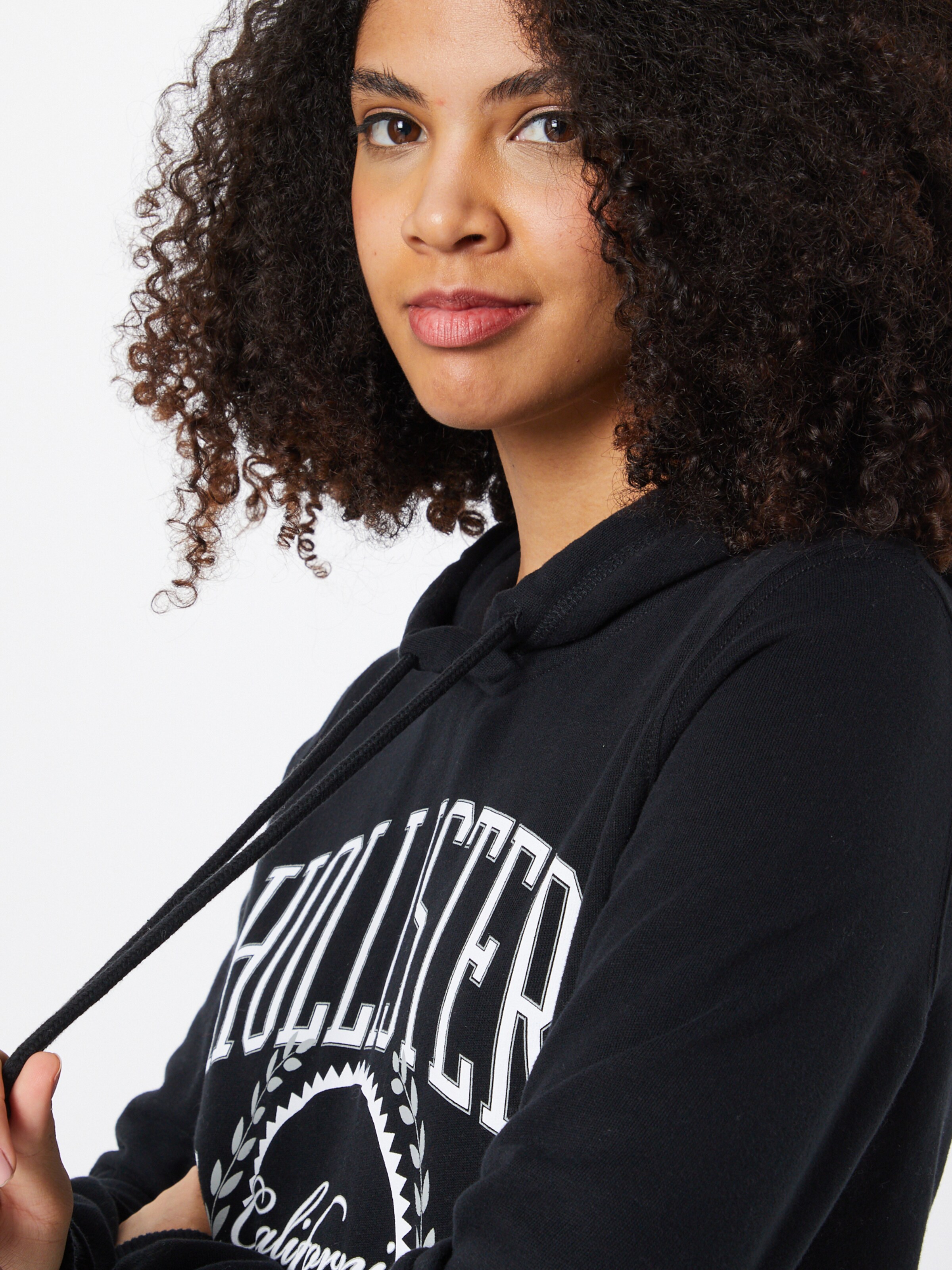 HOLLISTER Sweatshirt in Schwarz HOLLISTER Sweatshirt in Schwarz