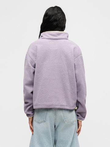 lillā COLUMBIA Sporta džemperis 'Helvetia™ II'