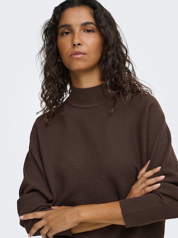 Pull-over 'PRIME ' JDY en marron