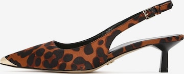 Escarpins à bride arrière Derimod en marron : devant