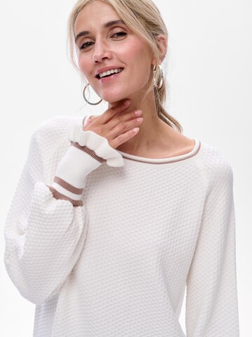 Blue Shadow Sweater in Beige