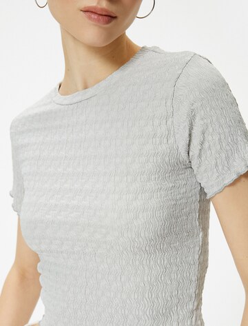 Koton T-Shirt in Grau
