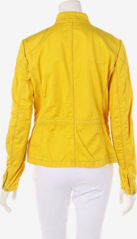 Brema Jacket & Coat in L in Yellow