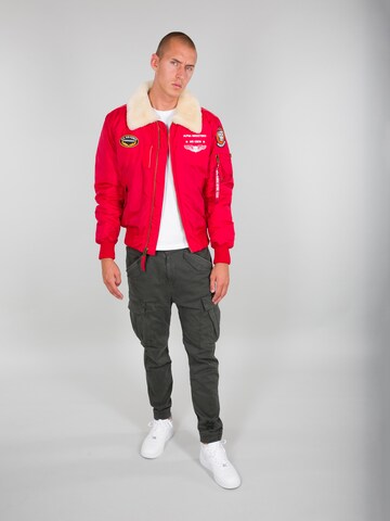 ALPHA INDUSTRIES Winterjas 'Injector III Air Force' in Rood