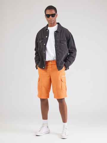 CAMP DAVID Regular Cargo trousers in Orange