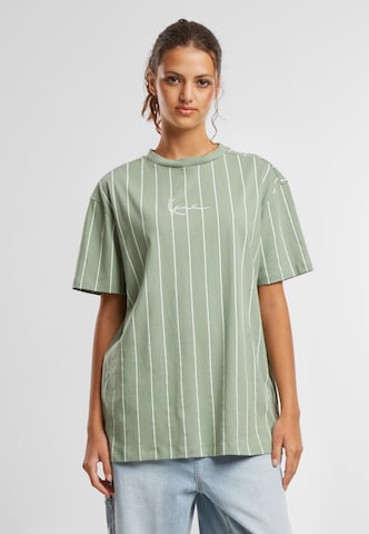 Karl Kani T-Shirt 'Essential' in Grün: Vorderseite