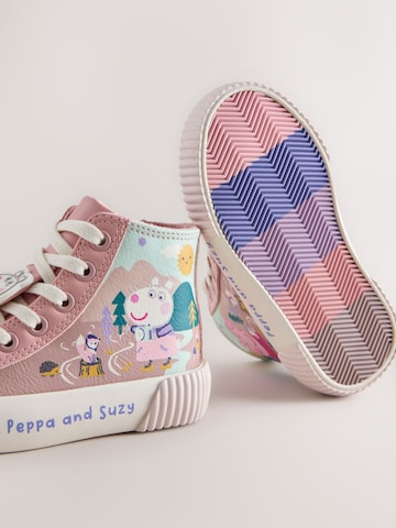 Sneaker 'Peppa Pig' di Next in rosa