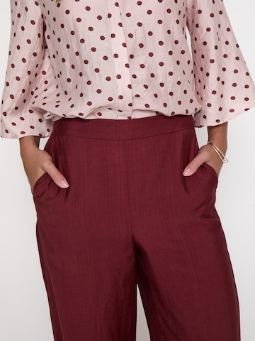 minus - regular Pantalón 'Seria' en rojo