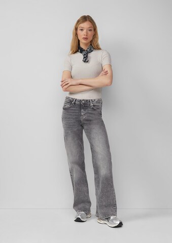 QS T-Shirt in Grau