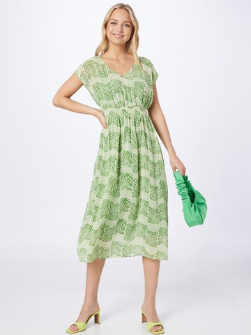 Robe COMMA en vert