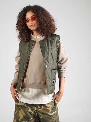 ALPHA INDUSTRIES Γιλέκο σε πράσινο: μπροστά