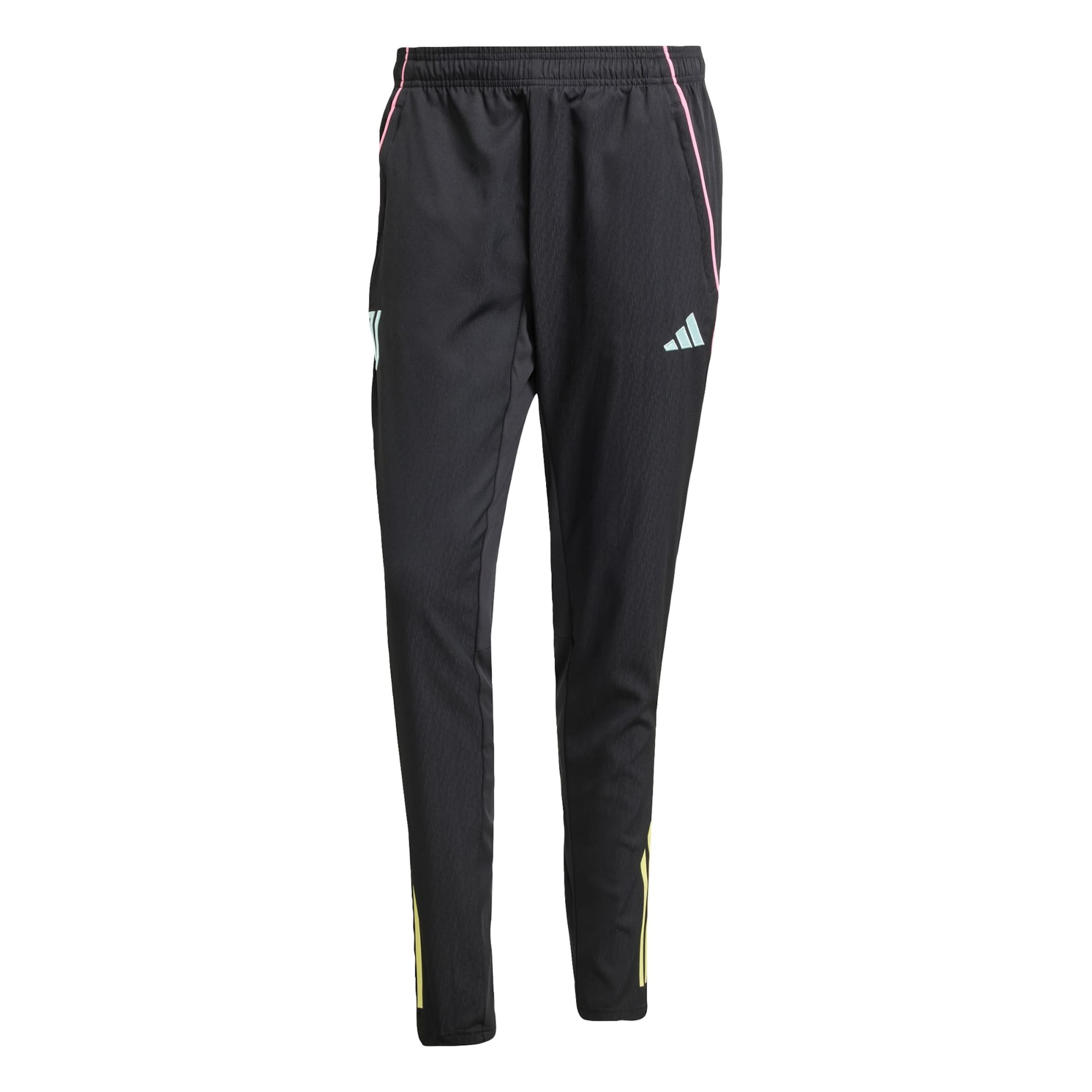 Tapered Pantaloni sportivi 'Juventus Turin Tiro 25 Competition' di ADIDAS PERFORMANCE in nero: frontale