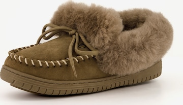 Warmbat Hausschuh 'Kampi' in Grün: Vorderseite