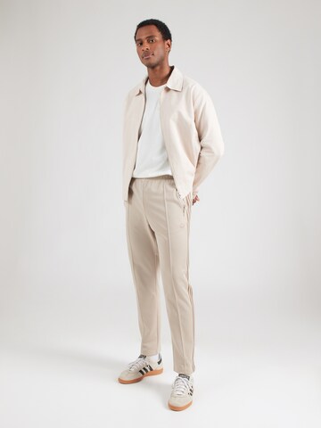 ADIDAS ORIGINALS Úzky strih Nohavice 'CLASSIC' - Zelená