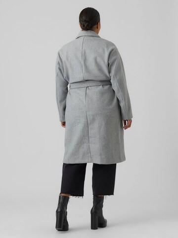 Vero Moda Curve Přechodný kabát 'Fortune' – šedá