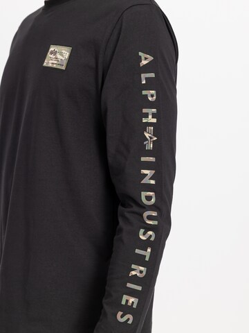 ALPHA INDUSTRIES Футболка в Черный