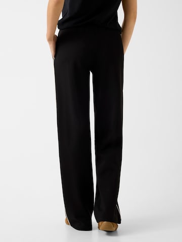 GUESS Wide leg Pants in Black