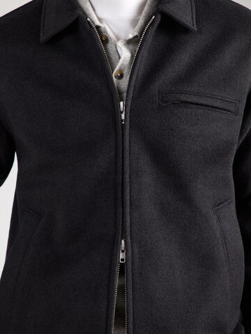 Abercrombie & Fitch Prechodná bunda - Čierna