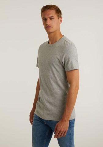 CHASIN' Shirt 'Base-B' in Grey