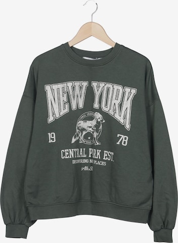 Bershka Sweater M in Grün: Vorderseite