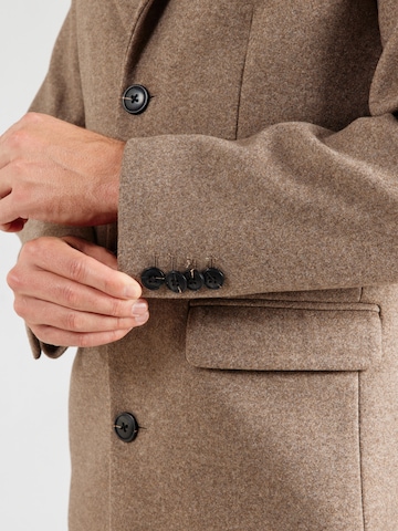 Lindbergh Winter coat 'Classic' in Brown