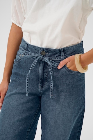 CULTURE Tapered Jeans 'Tali Ami' i blå