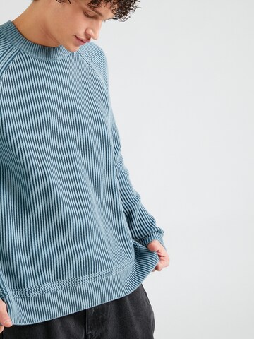 Abercrombie & Fitch Sweater in Blue