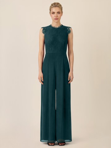 APART Jumpsuit in Green: front