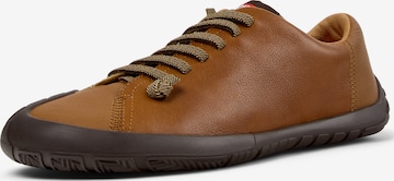 Baskets basses 'Peu Path+' CAMPER en marron : devant
