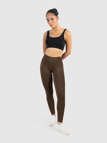 Coupe slim Leggings Smilodox en marron