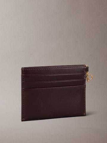 Calvin Klein Case in Red