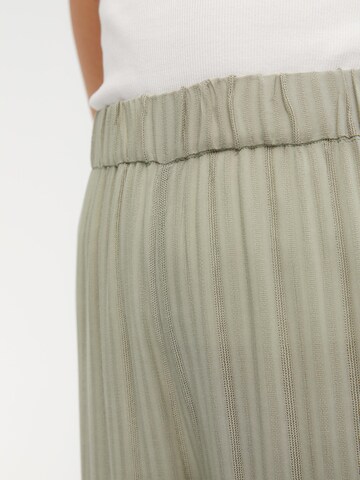 Wide leg Pantaloni 'SUSAN' di OBJECT in verde