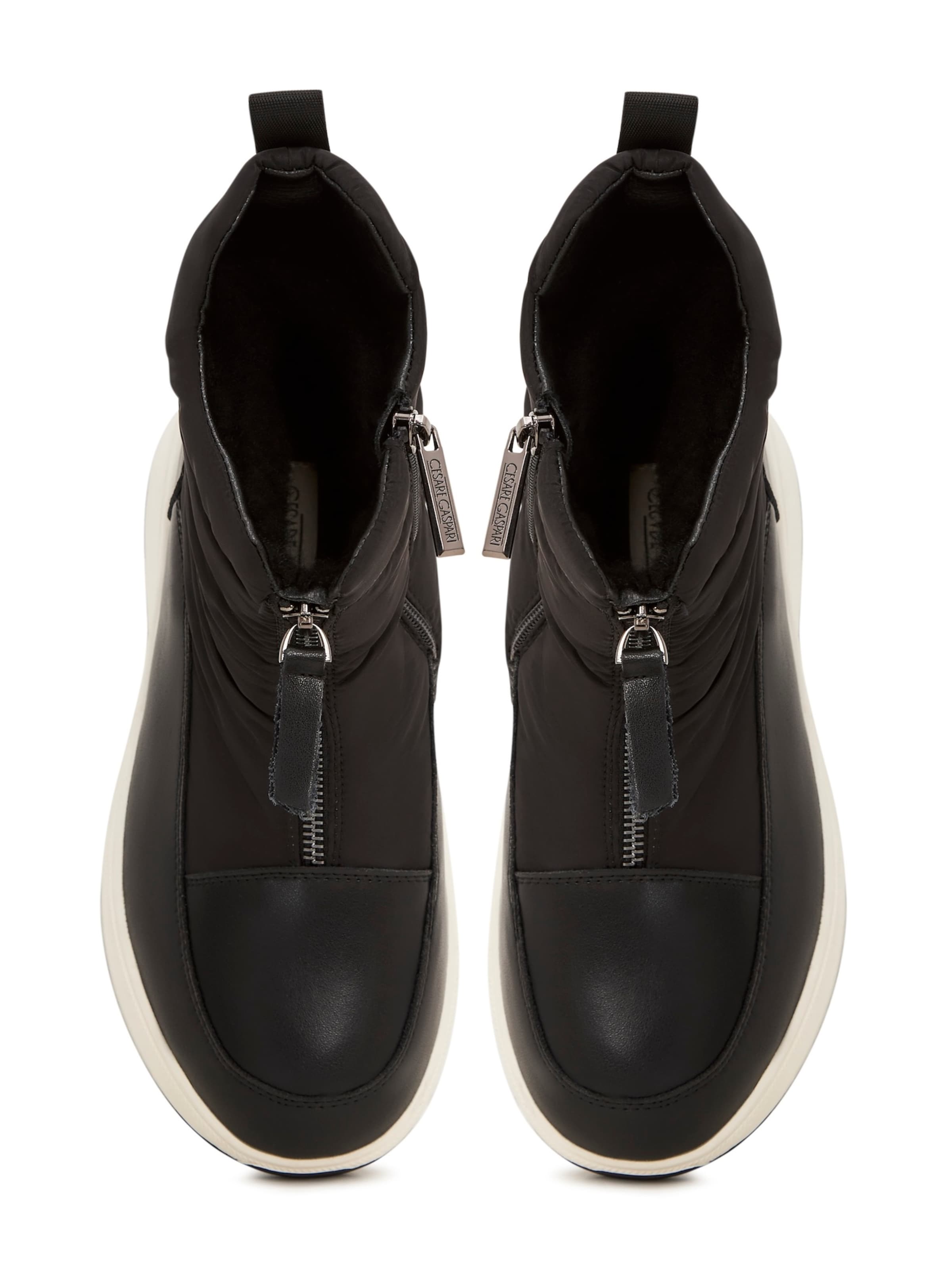 CESARE GASPARI Stiefel in Schwarz
