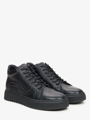 Sneaker bassa '09-4626' di Estro in nero